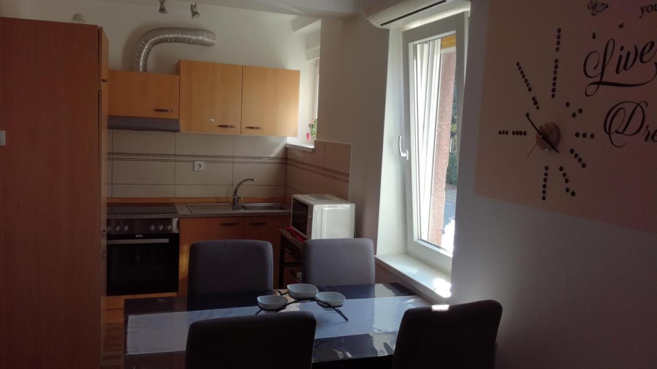 Apartma Ema Ізола Екстер'єр фото